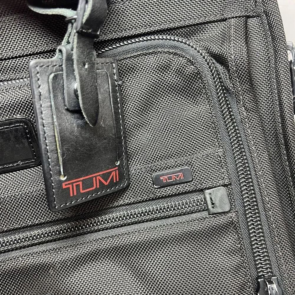 TUMI Alpha Expandable Organizer Briefcase Laptop Bag Black  26141 DH